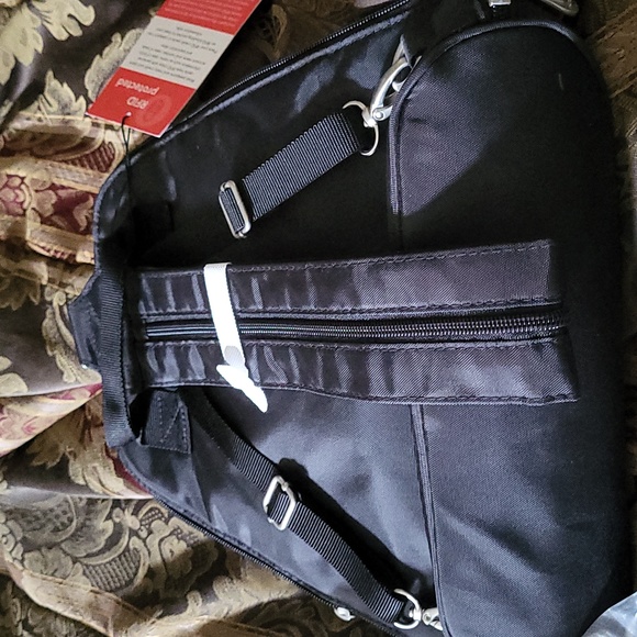 Bagellini Hp duo   rfid new tagged black silver accessories gorgeous dust cover - Picture 5 of 7